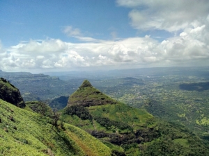 Lion's point, Aashiyaanaa Villa In Lonavala