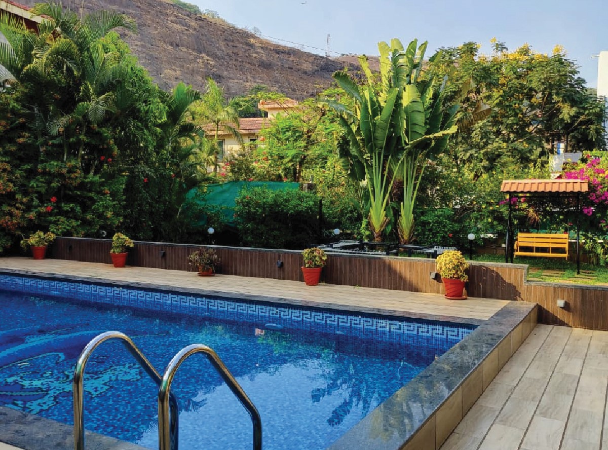 royale-villa-in-lonavala-with-pool